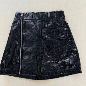 Mags & Pye Black Zipper Vinyl Mini A Line Skirt Small